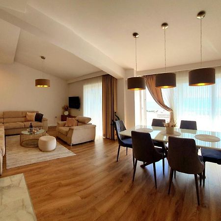 Grey House Makarska Exterior photo