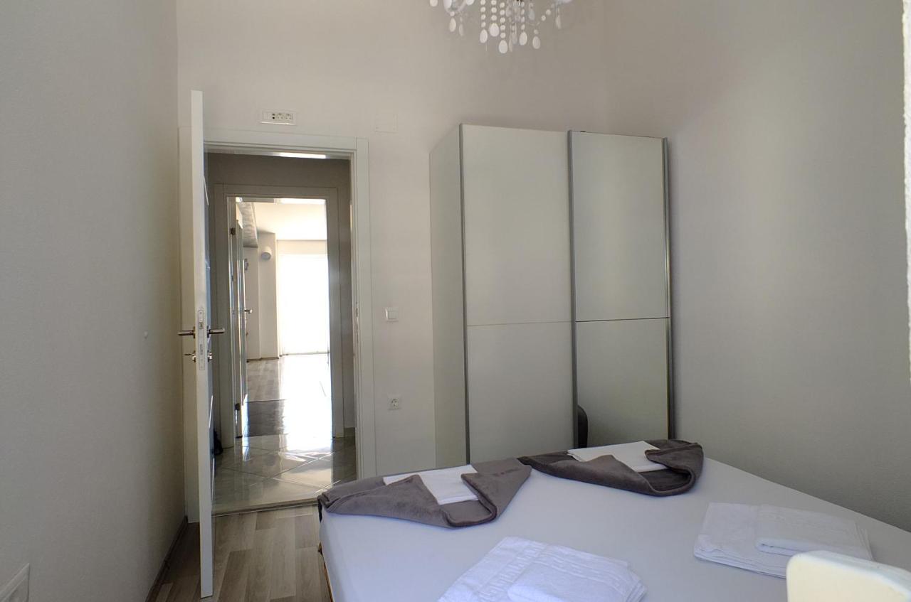 Grey House Makarska Exterior photo