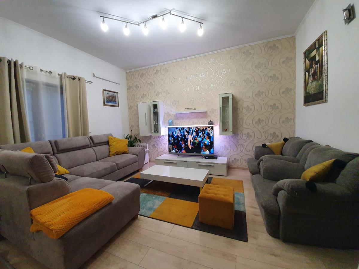 Grey House Makarska Exterior photo
