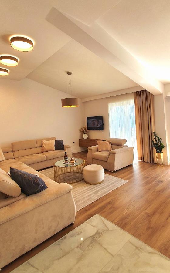 Grey House Makarska Exterior photo