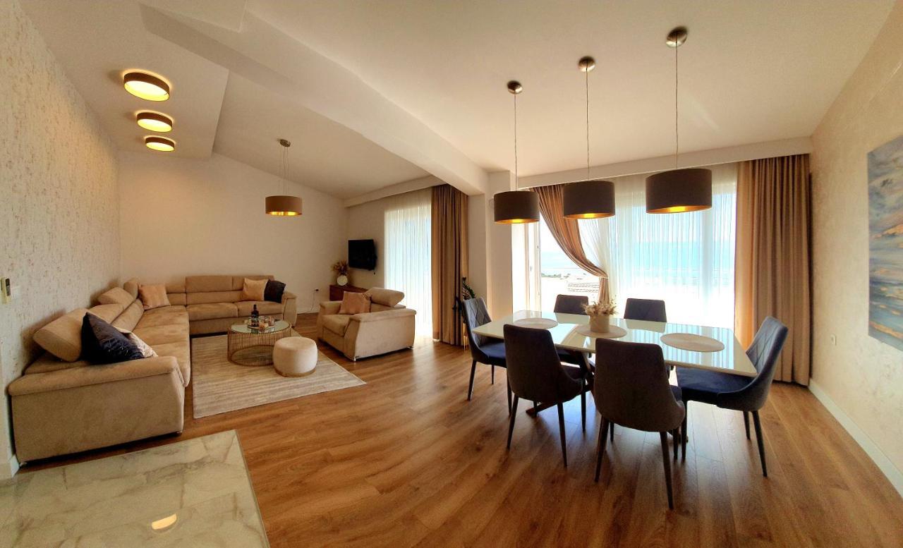 Grey House Makarska Exterior photo
